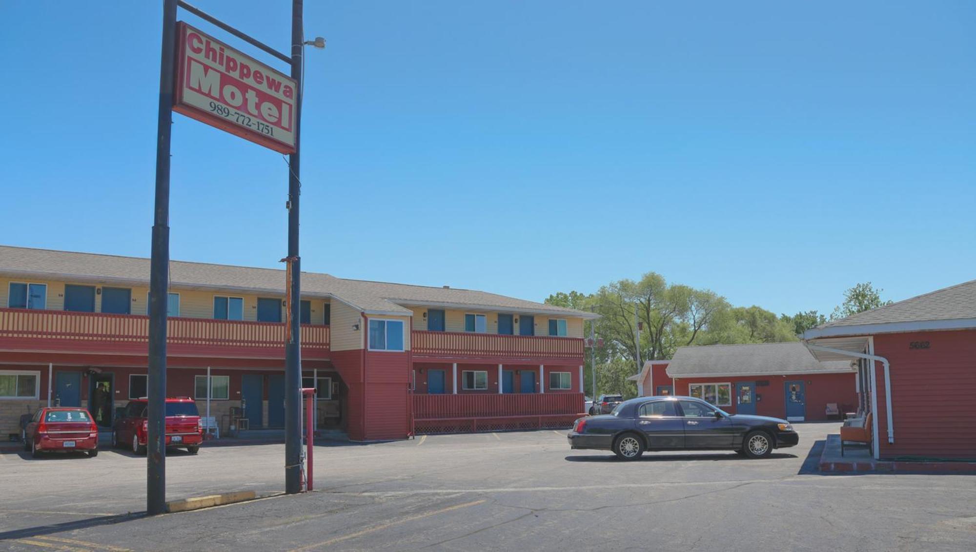 Chippewa Motel Mount Pleasant Esterno foto